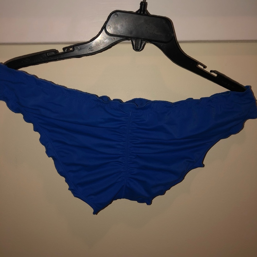 VICTORIA SECRET BOTTOMS